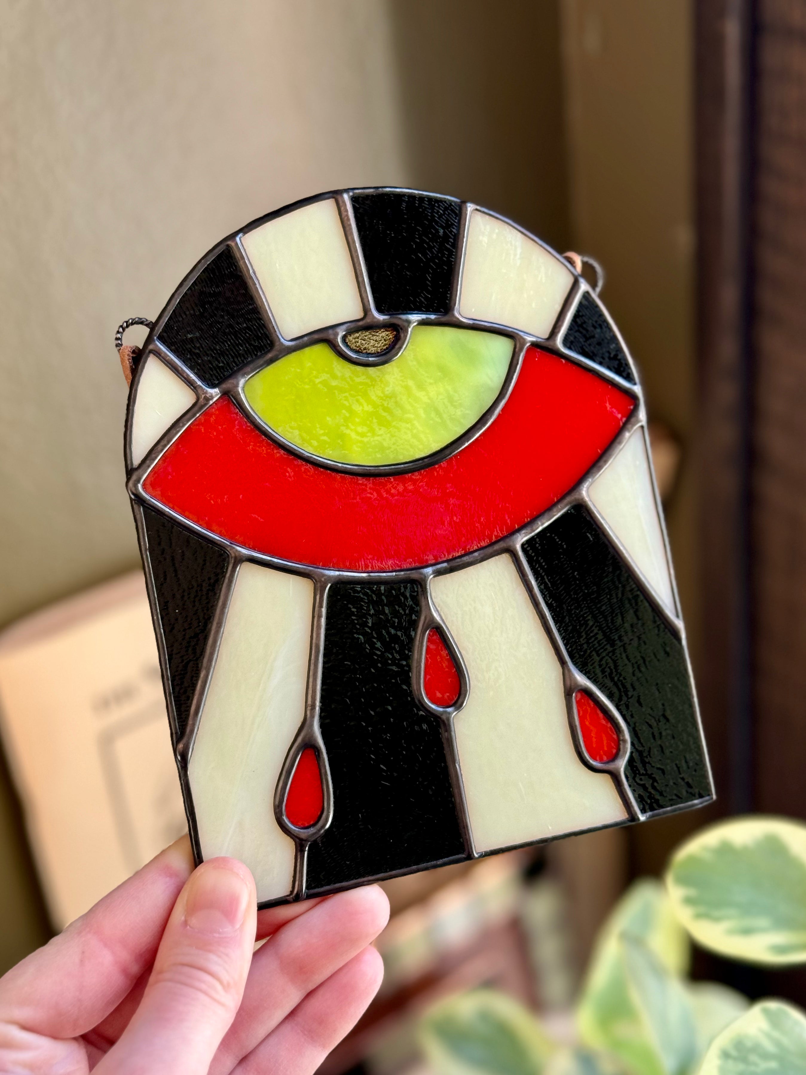 Bleeding Eye Panel – Cutie Lil Glass